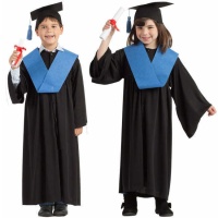 Costume de diplômé avec toque et étole bleue pour enfant