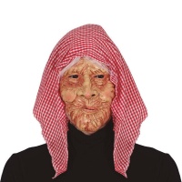 Masque de vieille femme avec foulard rouge