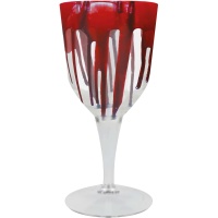 Verre transparent avec du sang de 19 cm