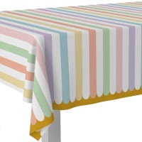 Nappe de gâteau avec bordure dorée de 1,37 x 2,59 m